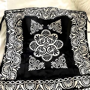 White House Black Market Bustier size 6 Like New